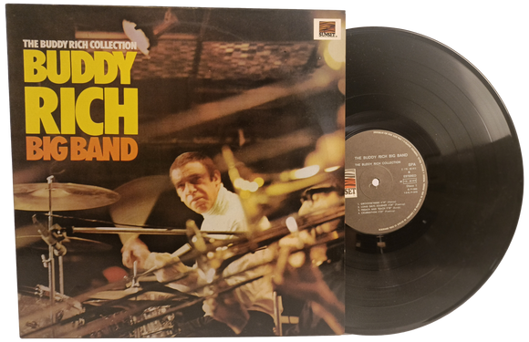 Considerado como um baterista requintado, Buddy Rich raramente cometia erros. O mesmo pode ser dito de todos os músicos de sua banda, que estavam, como ele, no top da cena jazz dos anos 70. Este álbum é uma compilação de músicas de diferentes álbuns, tratando, principalmente, de live performances.   Capa com ligeiros sinais de manuseio.