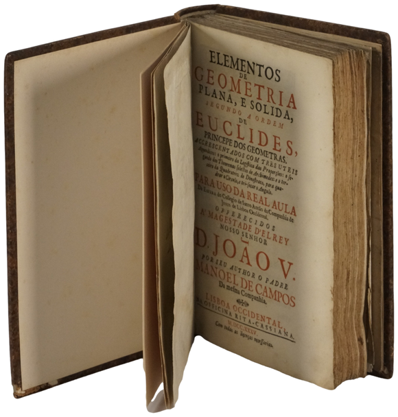 Elementos de geometria plana e sólida