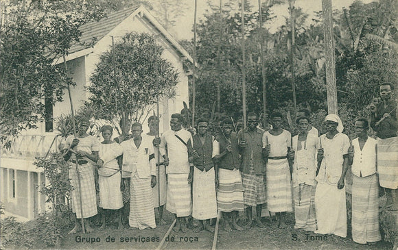 S. Tomé e Príncipe — Grupo de serviçais de roça  Loja da In-Libris   