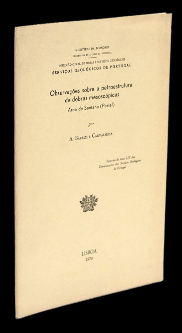 OBSERVAÇÕES SOBRE A PETROESTRUTURA DE DOBRAS MESOSCÓPICAS - Loja da In-Libris